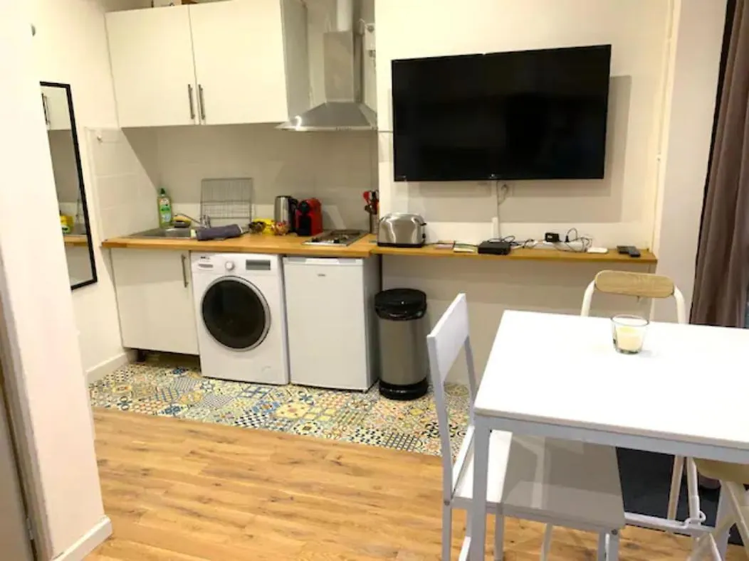 My Trip In Paris - Turgot Apartment